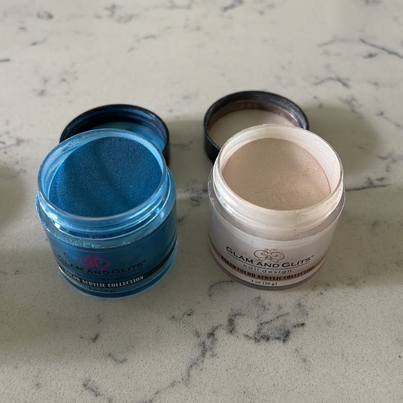 Glam & Glits nail design, 8 1oz mood effects , 4 1oz naked color & 1 2oz Glitter - Picture 7 of 10